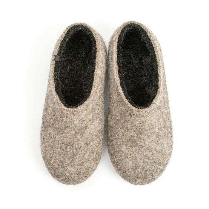 Black felt slippers for men BASIC collection by Wooppers
