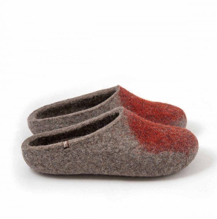 Men's slippers, felted wool slippers for a cozy life by Wooppers