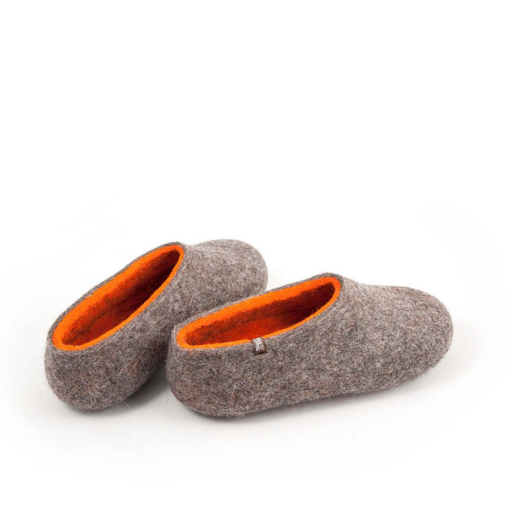 Sheep Wool Slippers by Direct Tannerie